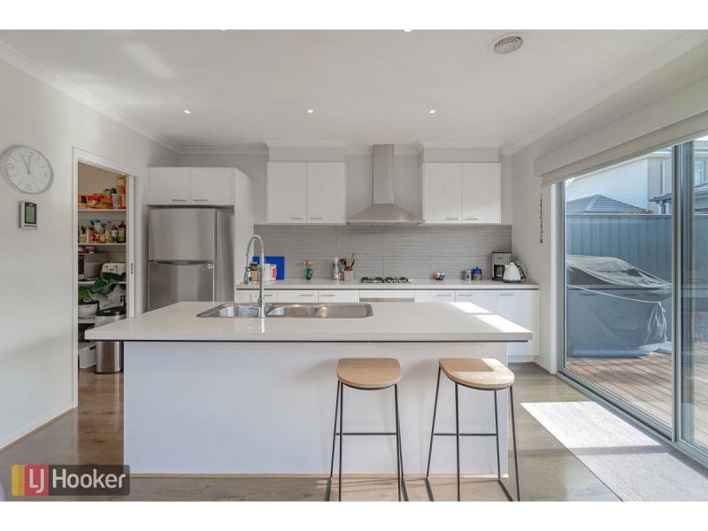 11 Moxie Road, Craigieburn VIC 3064