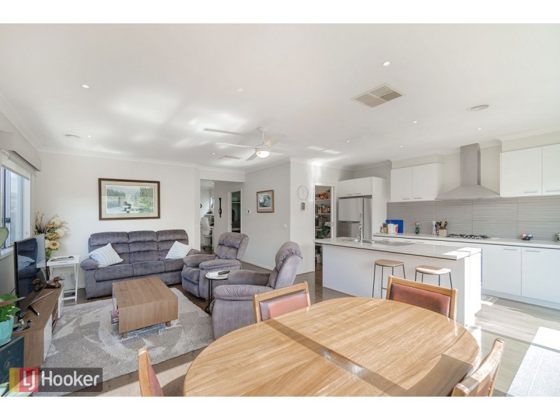 11 Moxie Road, Craigieburn VIC 3064