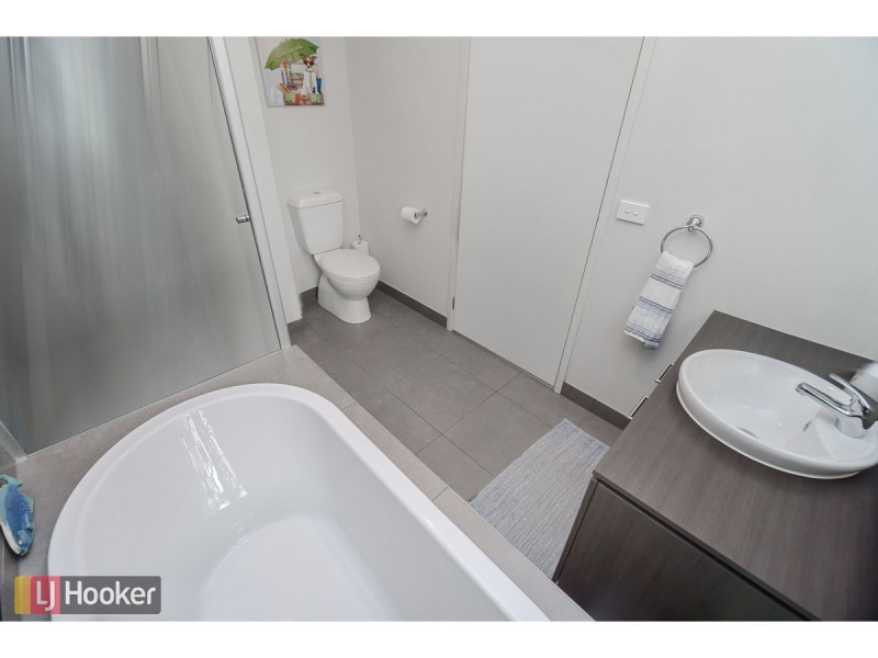 11 Moxie Road, Craigieburn VIC 3064