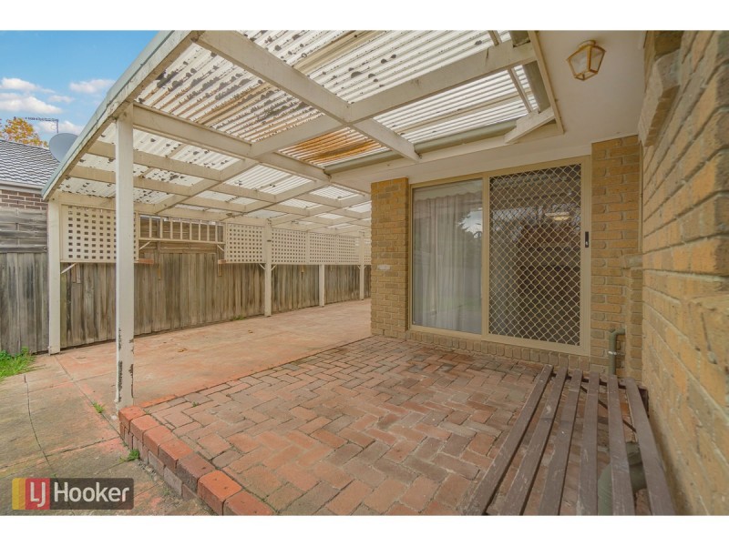 4 Pembroke Crescent, Craigieburn VIC 3064