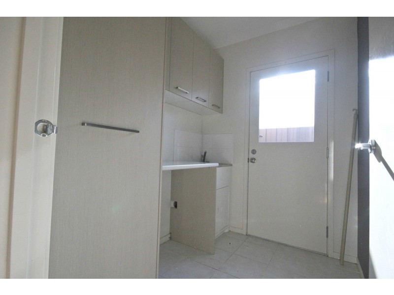 6 Brickwood Circuit, Craigieburn VIC 3064