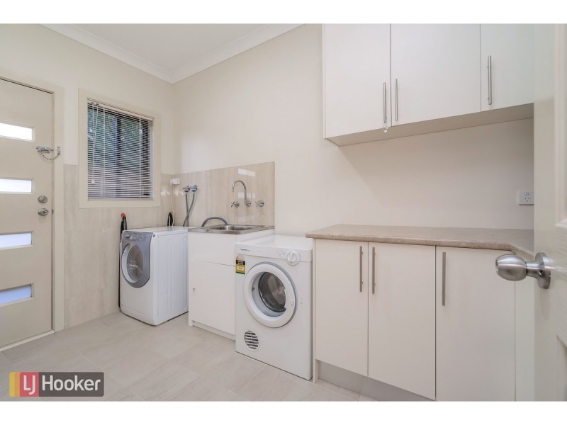 14 Emerald Circuit, Craigieburn VIC 3064