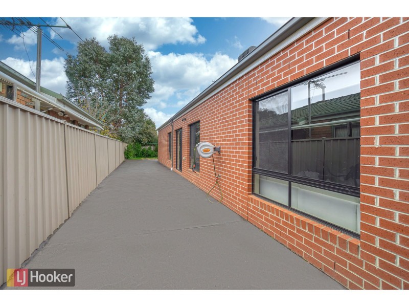 14 Emerald Circuit, Craigieburn VIC 3064