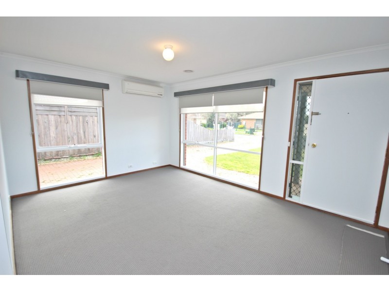 3 Trecastle Court, Craigieburn VIC 3064