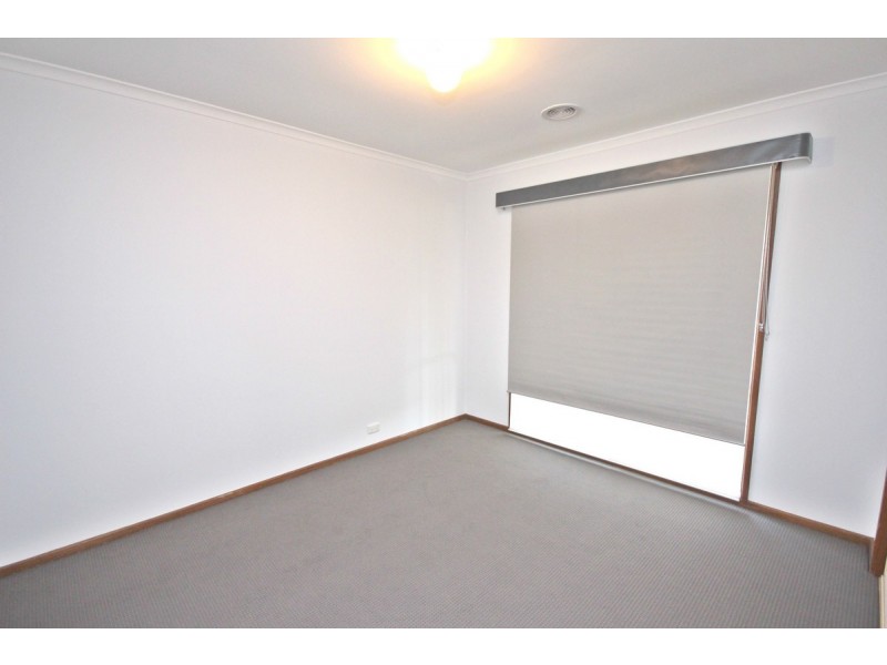 3 Trecastle Court, Craigieburn VIC 3064