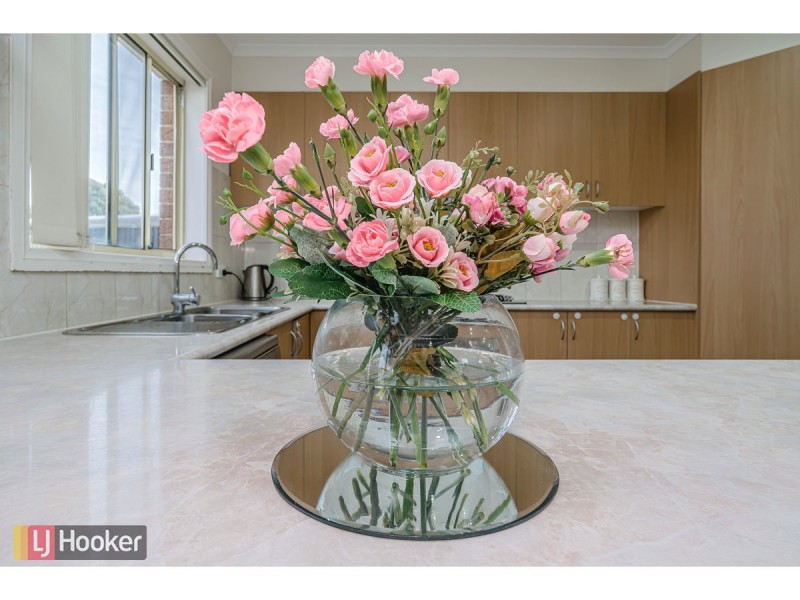 16 Discovery Close, Craigieburn VIC 3064