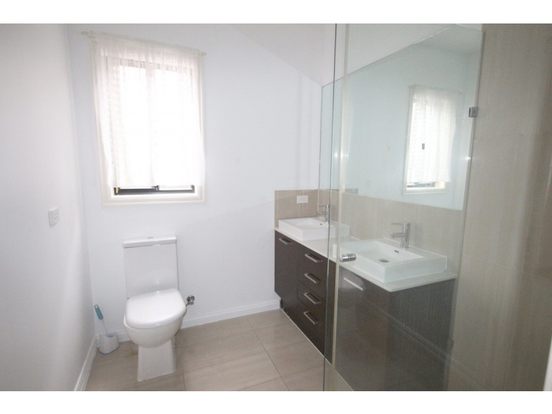 26 Ardsley Circuit, Craigieburn VIC 3064