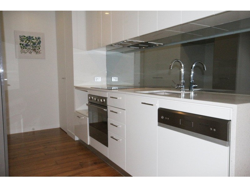 1409/182 Edward Street, Brunswick VIC 3056