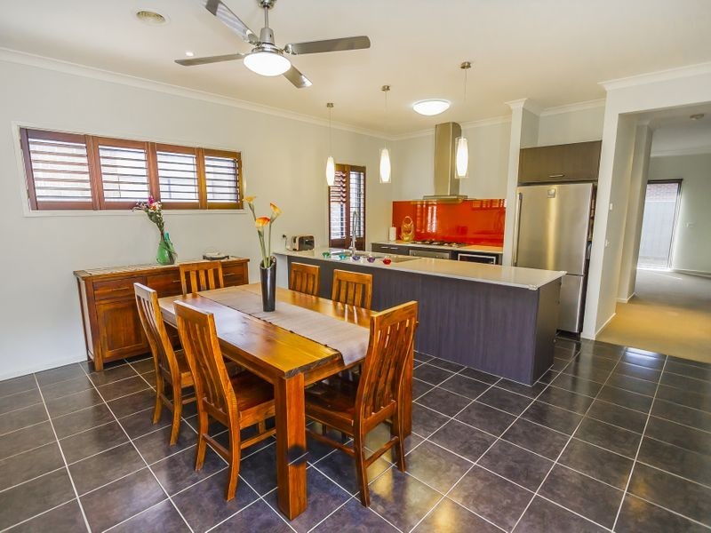 16 Corringa Way, Craigieburn VIC 3064