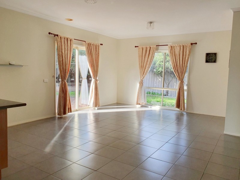 23 Troward Harvey Way, Craigieburn VIC 3064