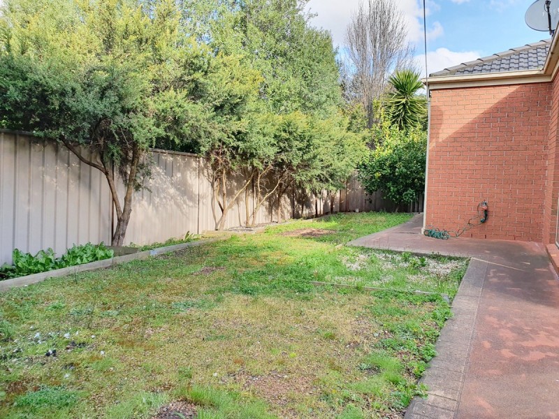 23 Troward Harvey Way, Craigieburn VIC 3064