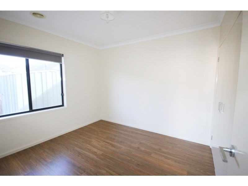 77 Newbury Boulevard, Craigieburn VIC 3064