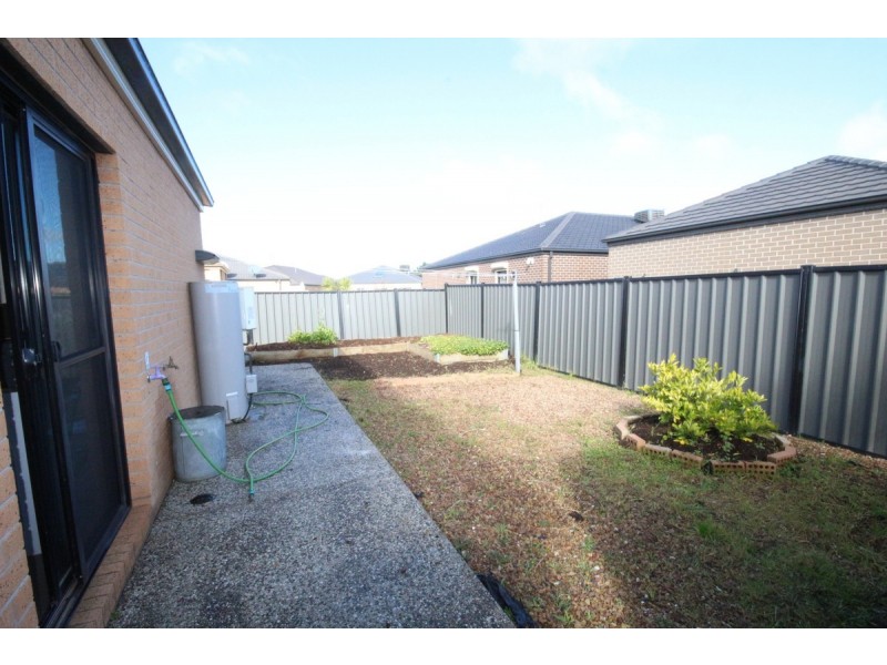 77 Newbury Boulevard, Craigieburn VIC 3064