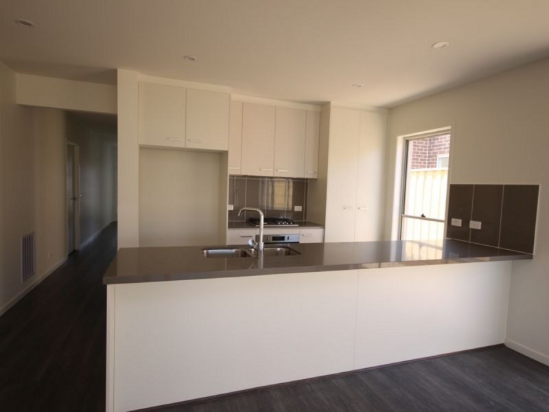 22 Bianca Crescent, Greenvale VIC 3059