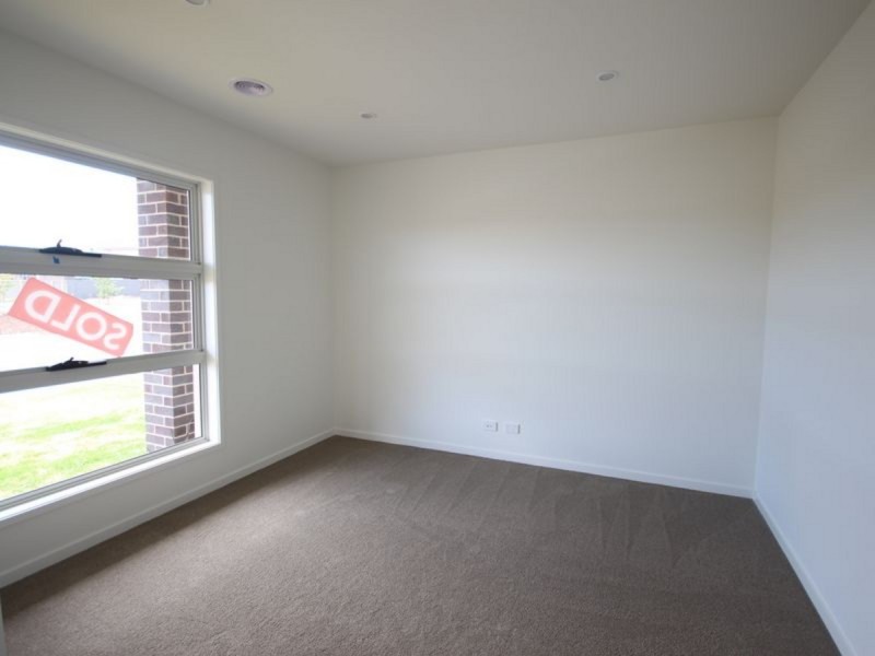 22 Bianca Crescent, Greenvale VIC 3059