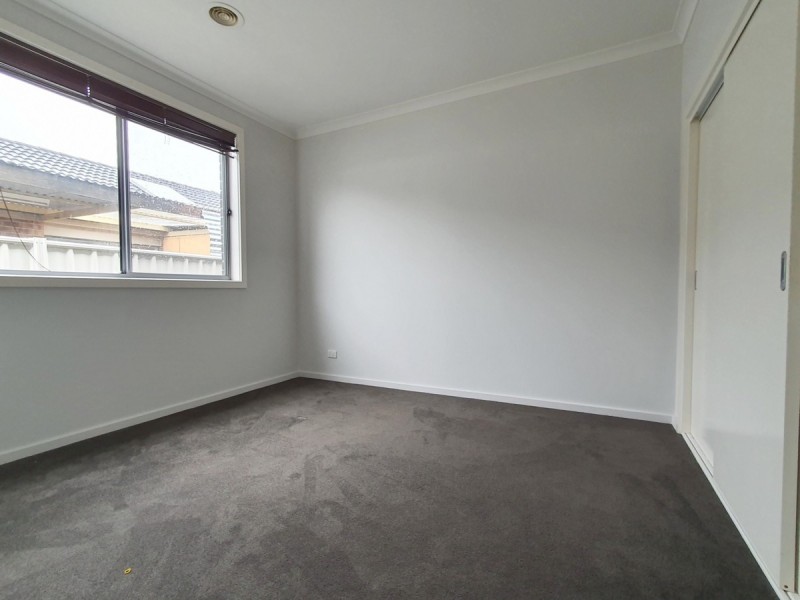 11 Pymble Gardens, Craigieburn VIC 3064