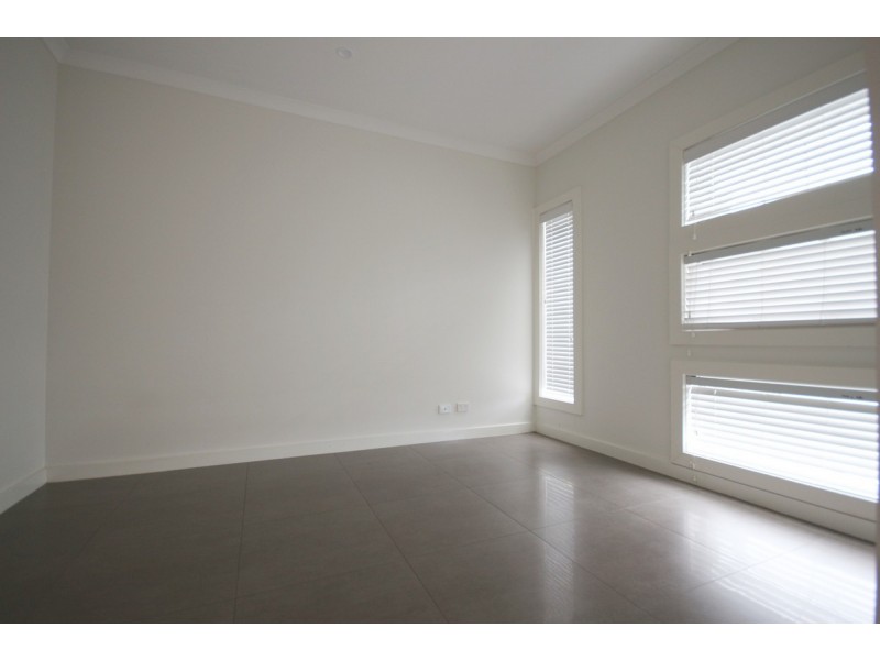 60 Marathon Boulevard, Craigieburn VIC 3064