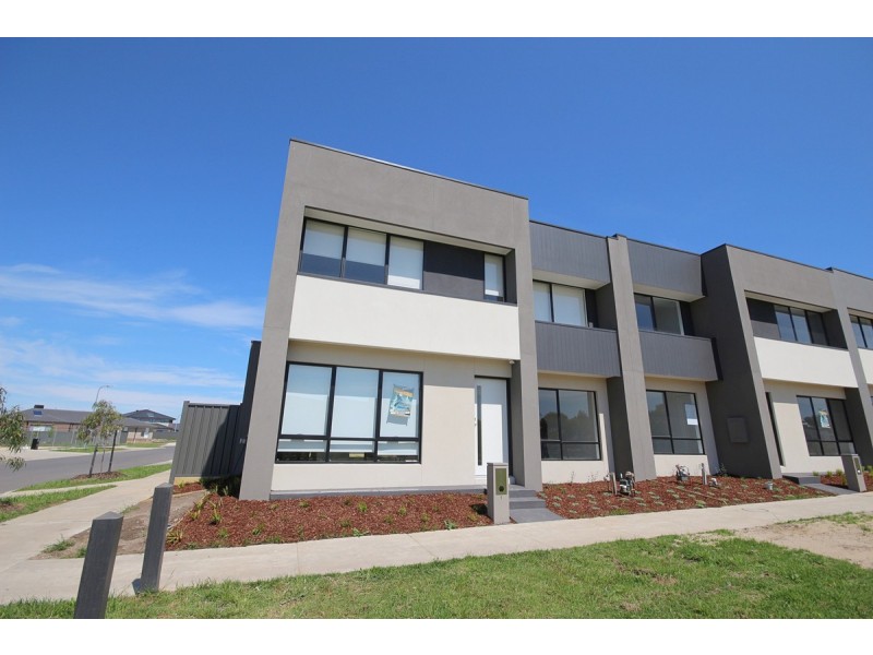 1 Winds Walk, Greenvale VIC 3059