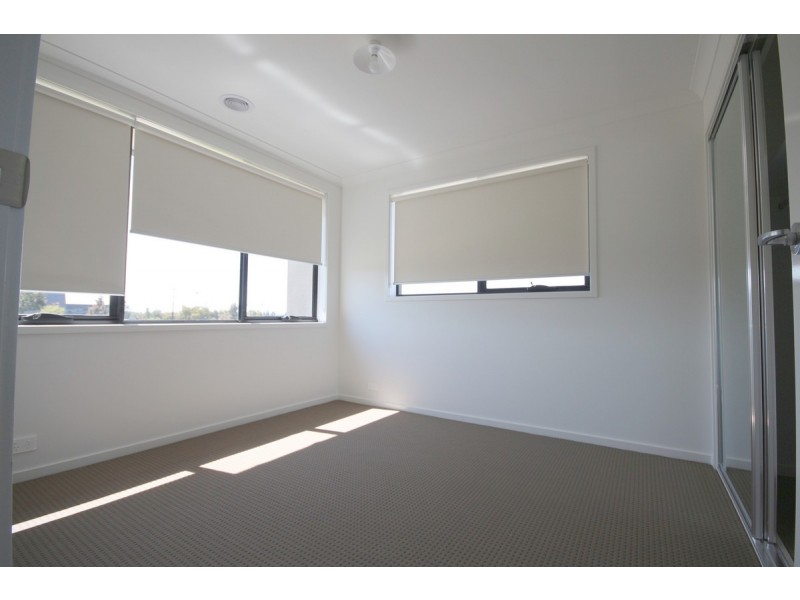 1 Winds Walk, Greenvale VIC 3059