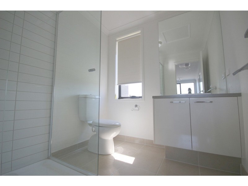 1 Winds Walk, Greenvale VIC 3059