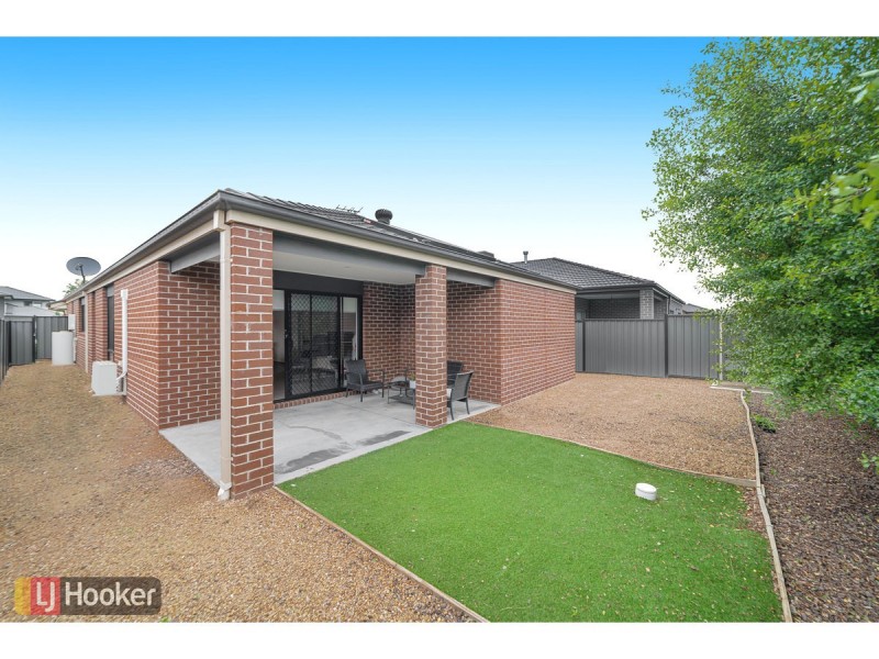 31 Streamside Drive, Craigieburn VIC 3064