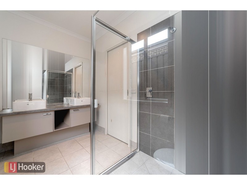 41 Versant Drive, Craigieburn VIC 3064