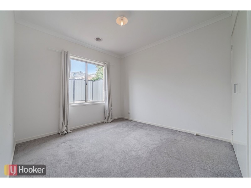 41 Versant Drive, Craigieburn VIC 3064
