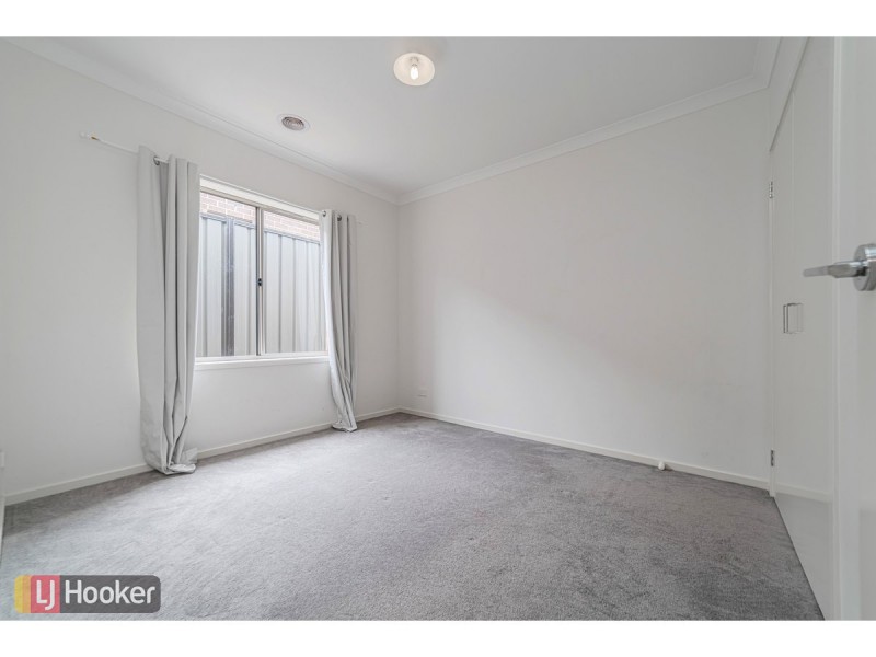 41 Versant Drive, Craigieburn VIC 3064
