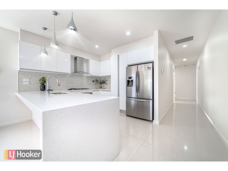 18 Calibre Avenue, Craigieburn VIC 3064