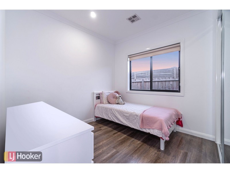 5 Dorcas Road, Mickleham VIC 3064