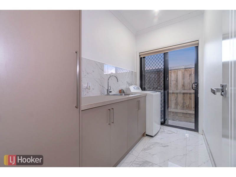 5 Dorcas Road, Mickleham VIC 3064