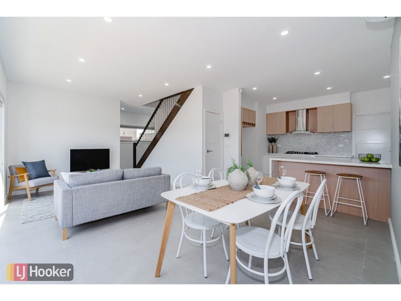 Lot 4/65 Dawnview Crescent, Roxburgh Park VIC 3064