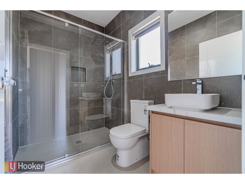 Lot 4/65 Dawnview Crescent, Roxburgh Park VIC 3064