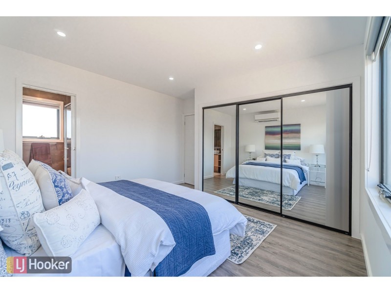 Lot 4/65 Dawnview Crescent, Roxburgh Park VIC 3064