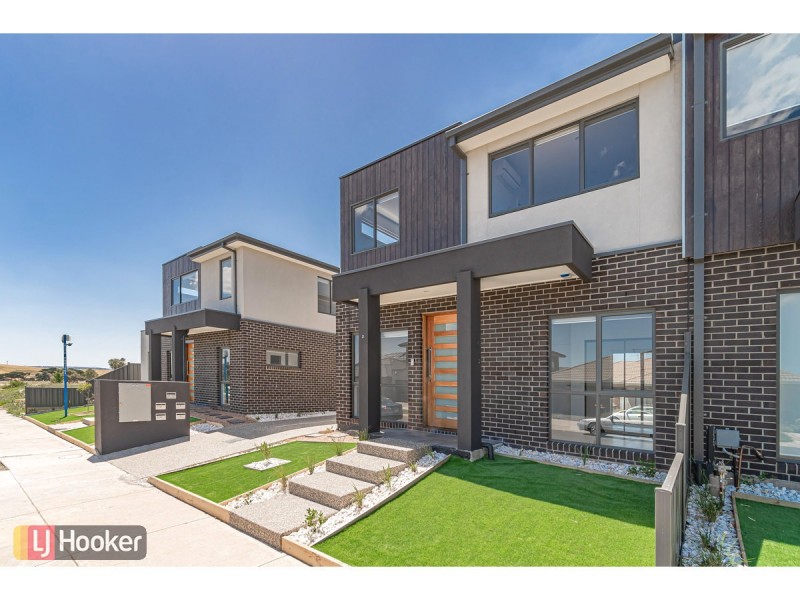Lot 2/65 Dawnview Crescent, Roxburgh Park VIC 3064