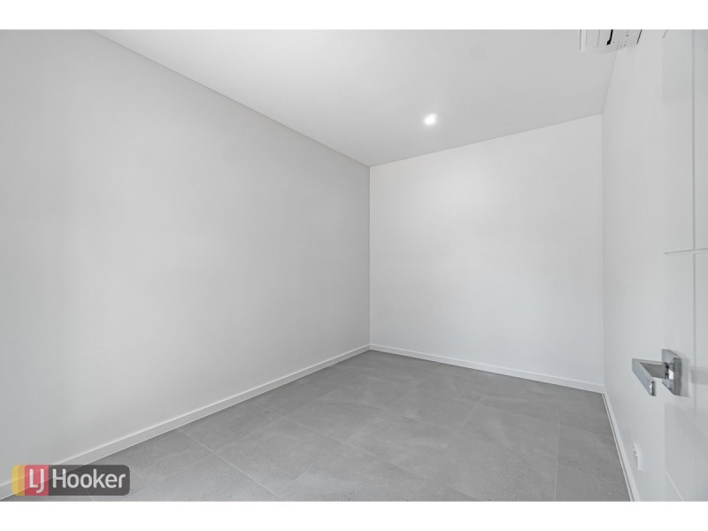 Lot 5/65 Dawnview Crescent, Roxburgh Park VIC 3064