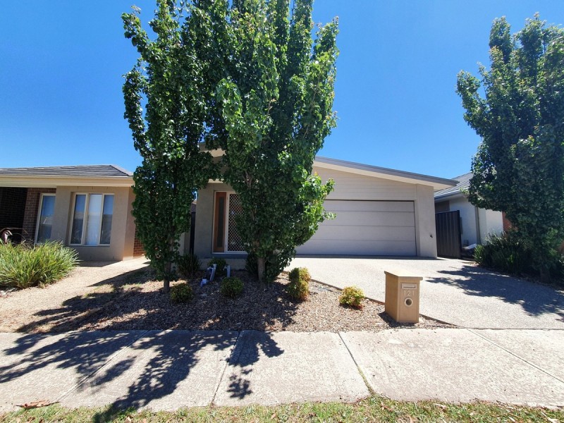 121 Moor Park Drive, Craigieburn VIC 3064