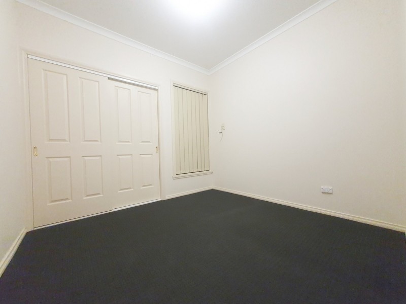 5 Shannon Grove, Roxburgh Park VIC 3064