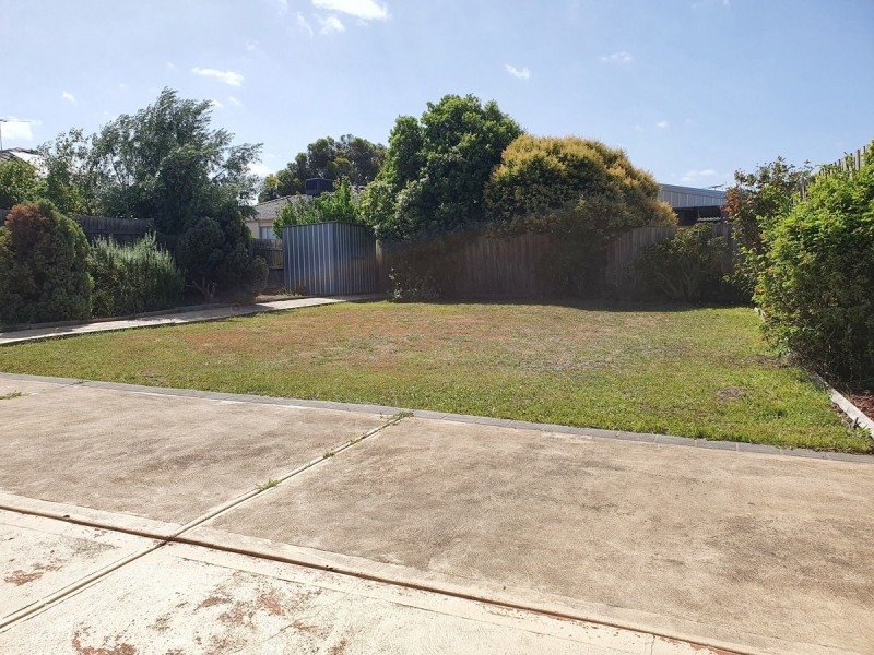 5 Shannon Grove, Roxburgh Park VIC 3064