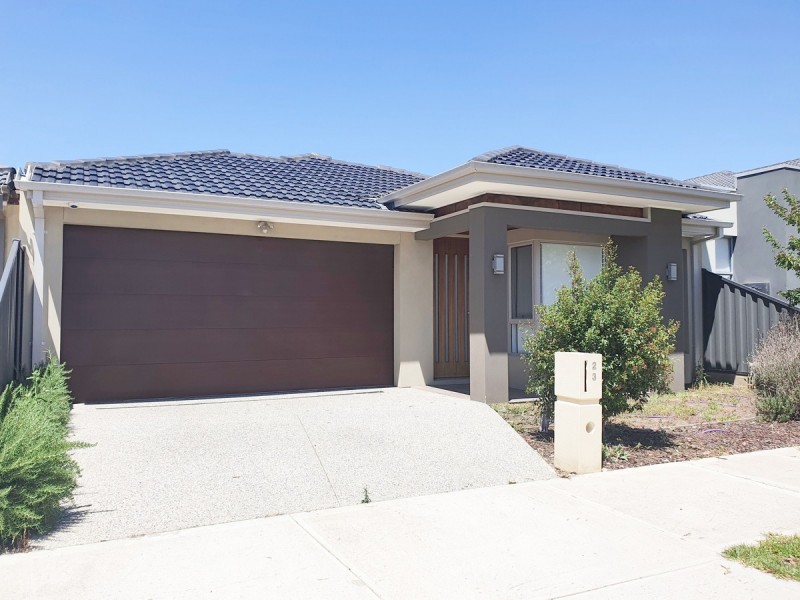 23 Emblem Way, Craigieburn VIC 3064