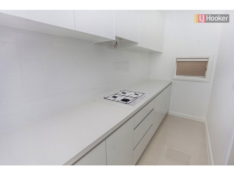 23 Emblem Way, Craigieburn VIC 3064