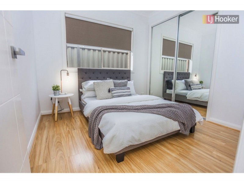 23 Emblem Way, Craigieburn VIC 3064