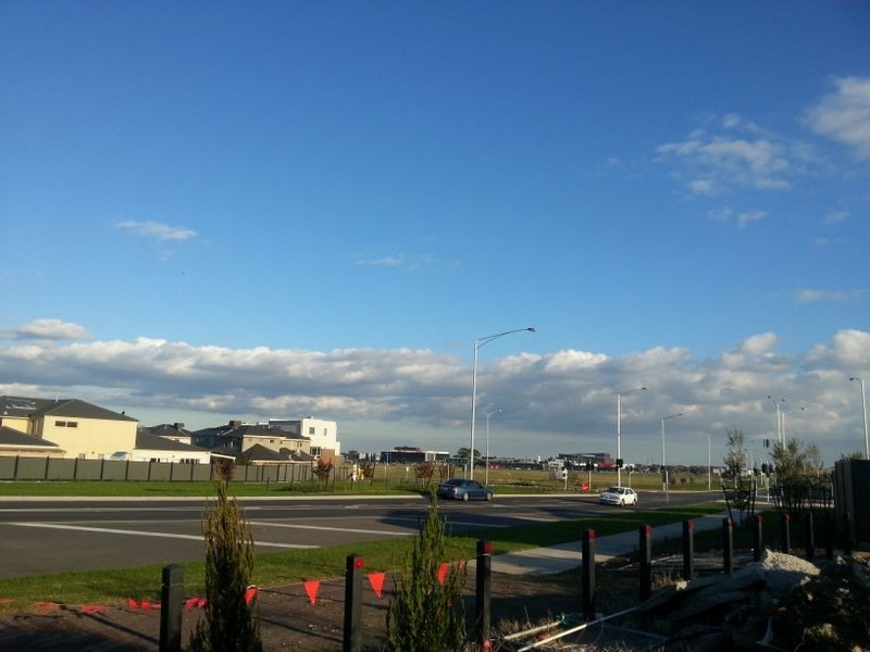 37 Kirkstead Grove, Craigieburn VIC 3064