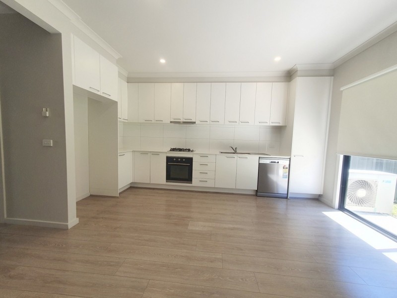 13/8-10 Fortitude Drive, Craigieburn VIC 3064