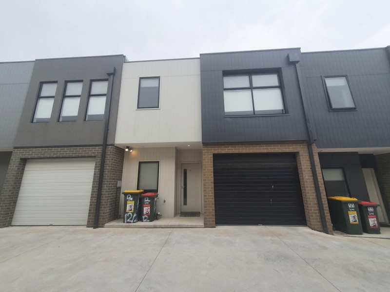 12/8-10 Fortitude Drive, Craigieburn VIC 3064