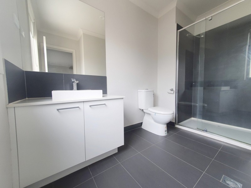 12/8-10 Fortitude Drive, Craigieburn VIC 3064