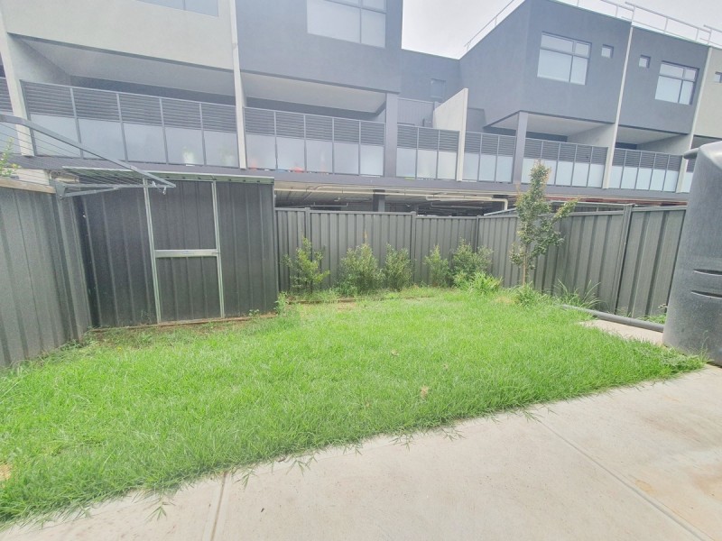 12/8-10 Fortitude Drive, Craigieburn VIC 3064