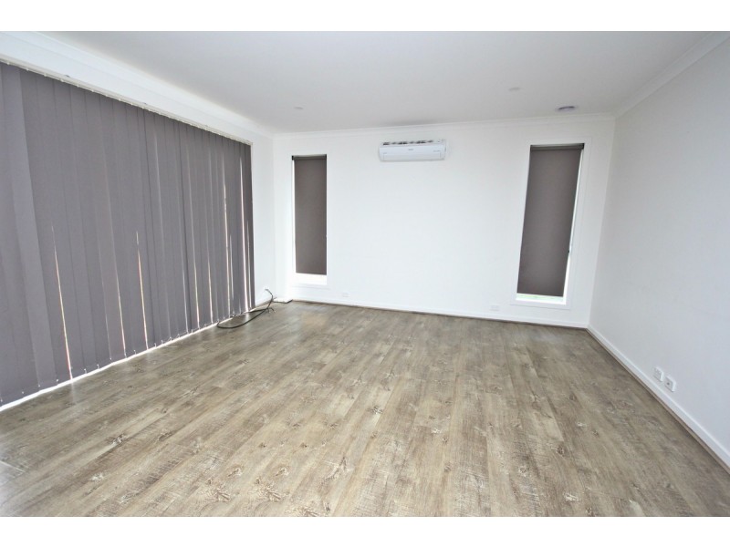60 Bayano Way, Craigieburn VIC 3064