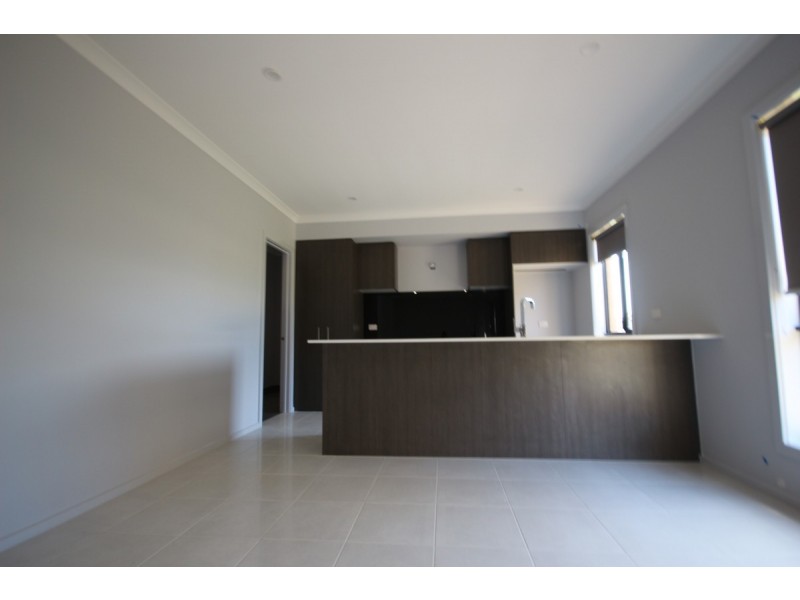 20 Heslop Street, Mickleham VIC 3064