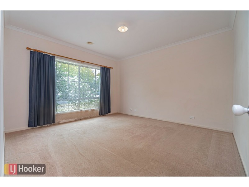 12 Creighton Way, Craigieburn VIC 3064